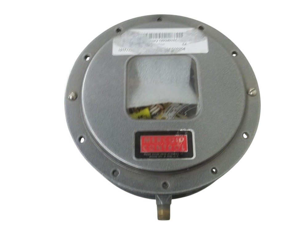 MERCOID CONTROL DAW-33-152-4 PRESSURE SWITCH NSNP