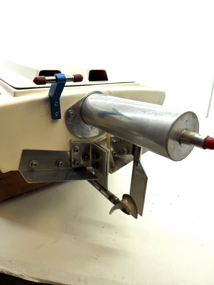 Custom 40” RC V Hull Boat Complete Nitro With Stand