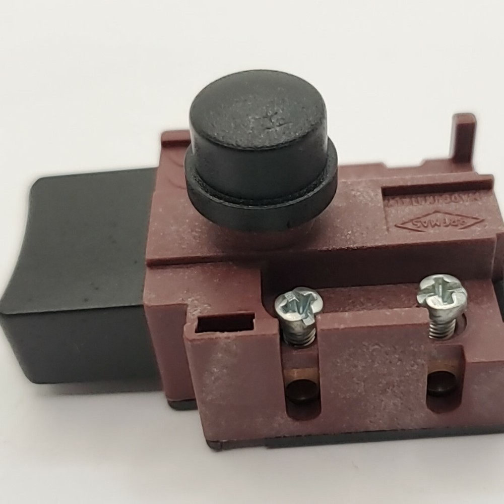 Dynamic Mixer 0908 Non-Locking Switch