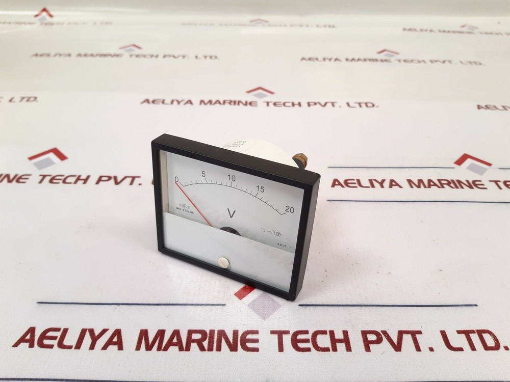Hobut R68 Voltmeter 5527 DY-48C