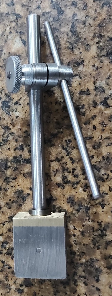 VINTAGE MINI MAGNETIC INDICATOR BASE