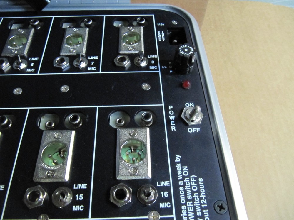 Opamp Labs A-24/2ML Audio Press Feed Mult Distribution Box