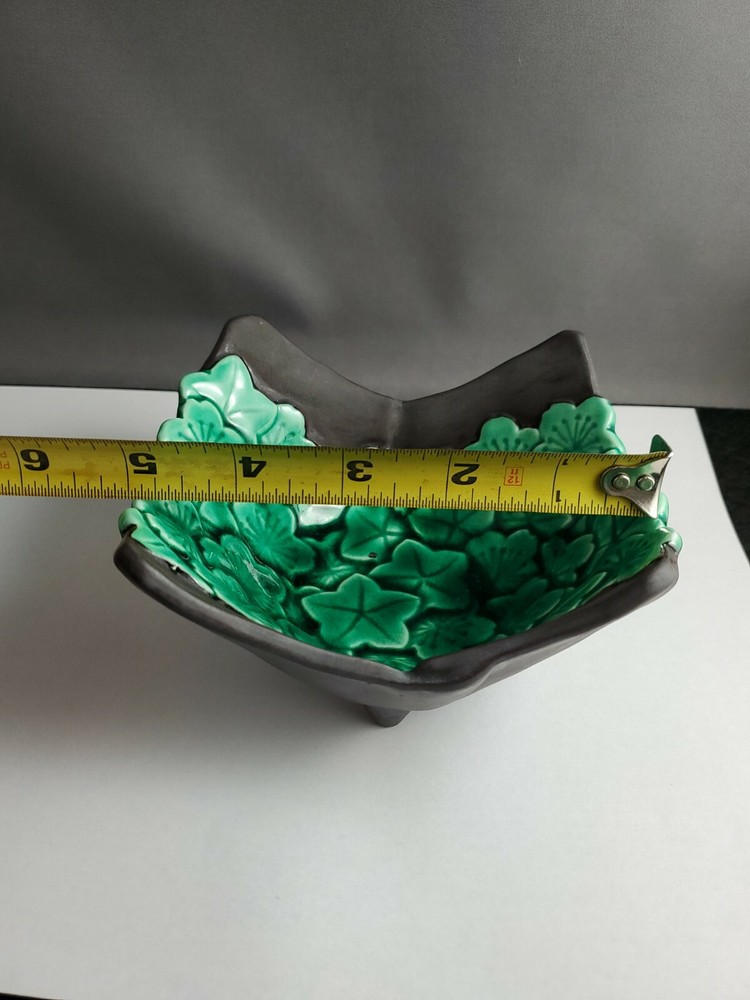 Small ceramic ivy dish