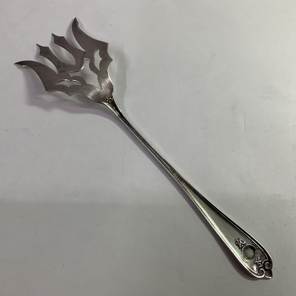 Weidlich Sterling Flatware, Serving Fork, 6 3/8 inches