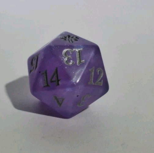 MTG Throne of Eldraine Fat Pack Gift Bundle Oversized D20 Spin Down Dice - NEW