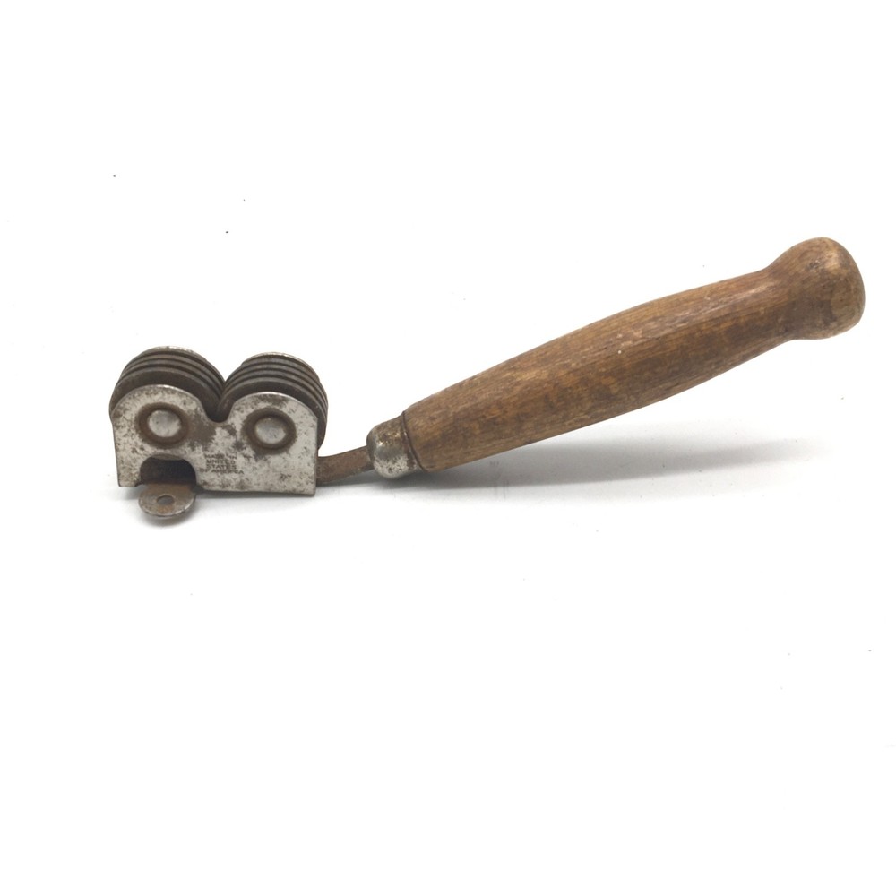 Pull Through Knife Sharpener Wood Handle Mountable Wood Handle Has Rust Vtg USA