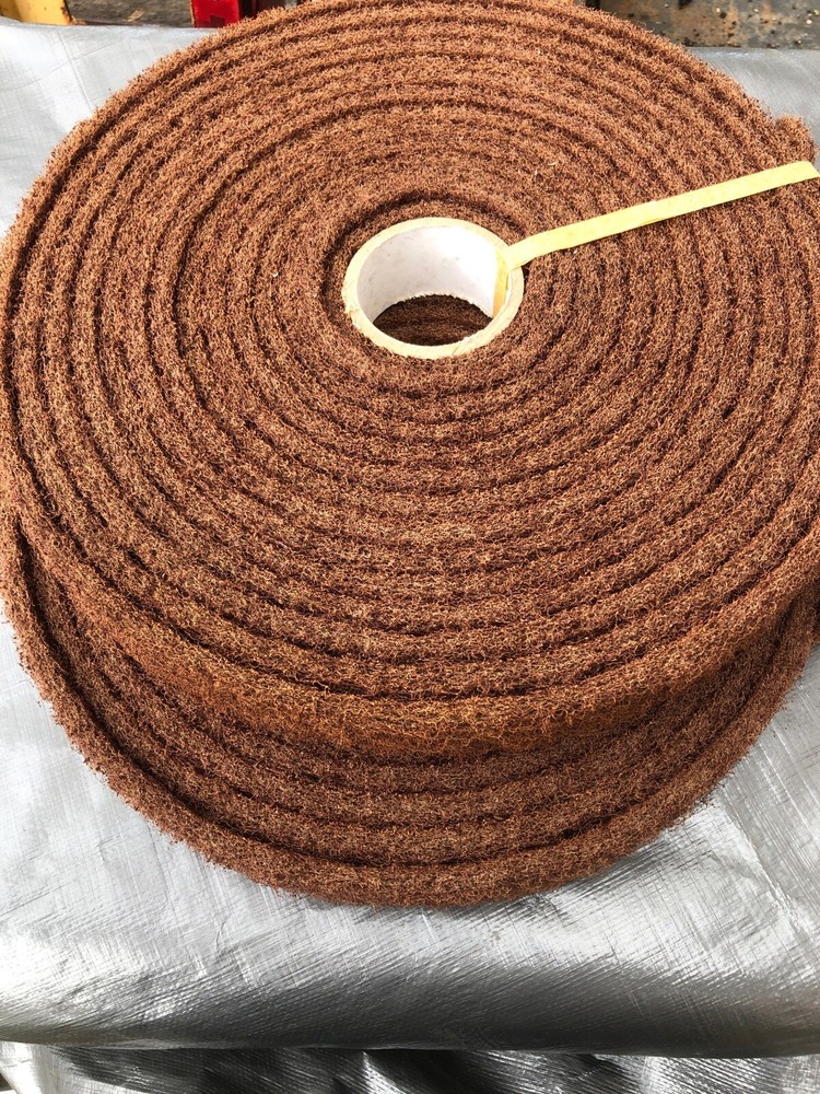1 Roll 2”x 30' Scotch Brite Cut And Polish Roll.  Medium Read!