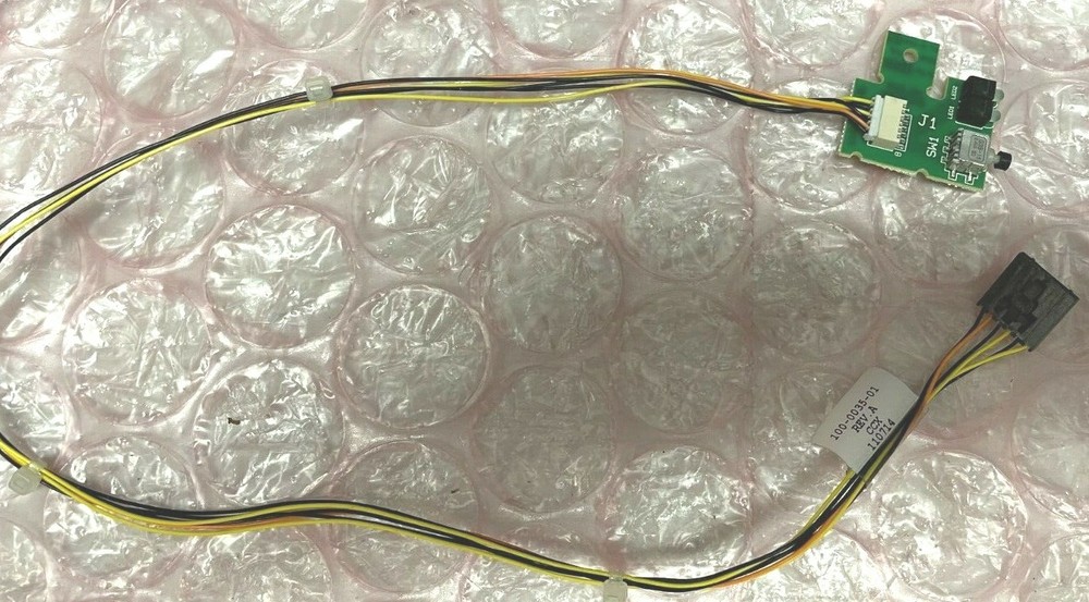 EMC ISILON 415-0044-01 X200 LED SWITCH WITH CABLE