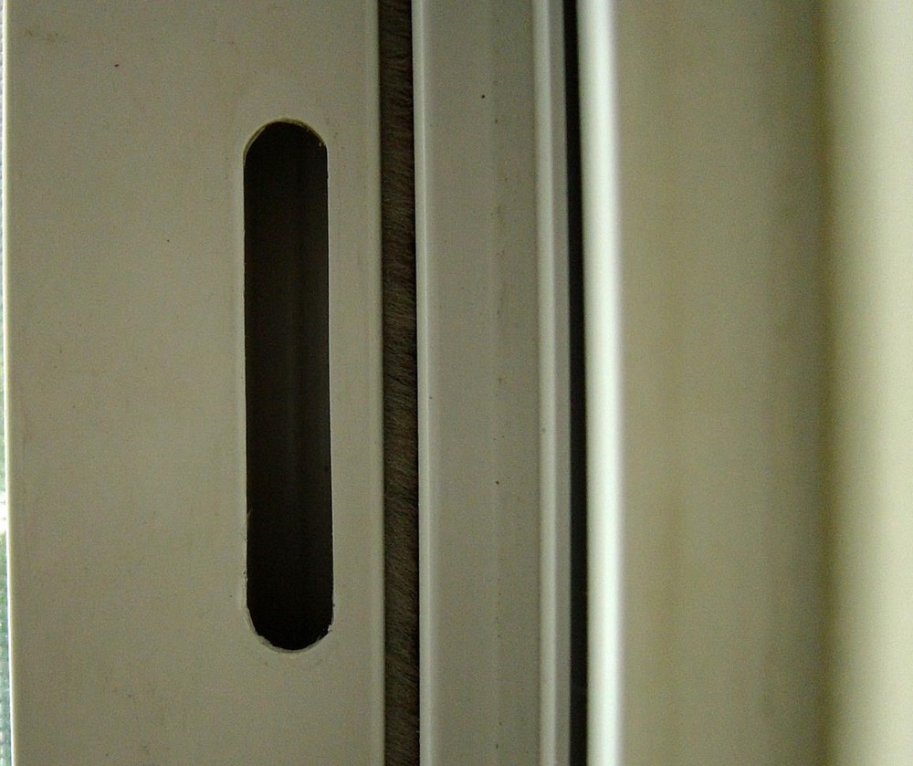 Window Vent Latch Nightly Security Lock, Pop Out Latch For Vinyl Windows Sash