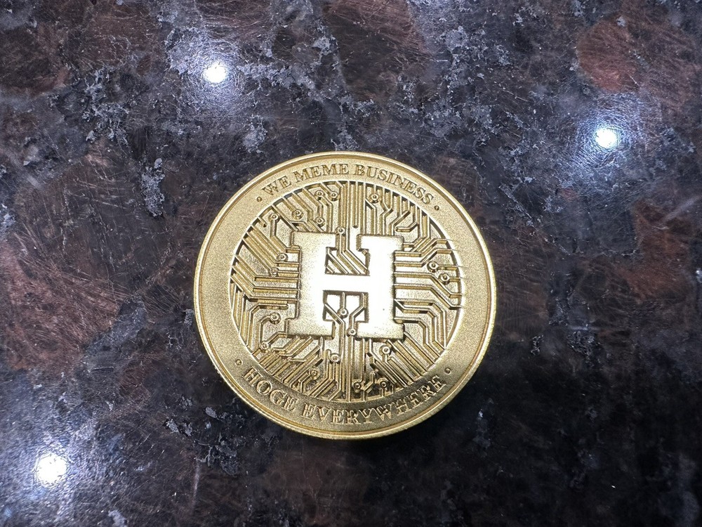 Hoge Cryptocurrency Commemorative Collector Coin