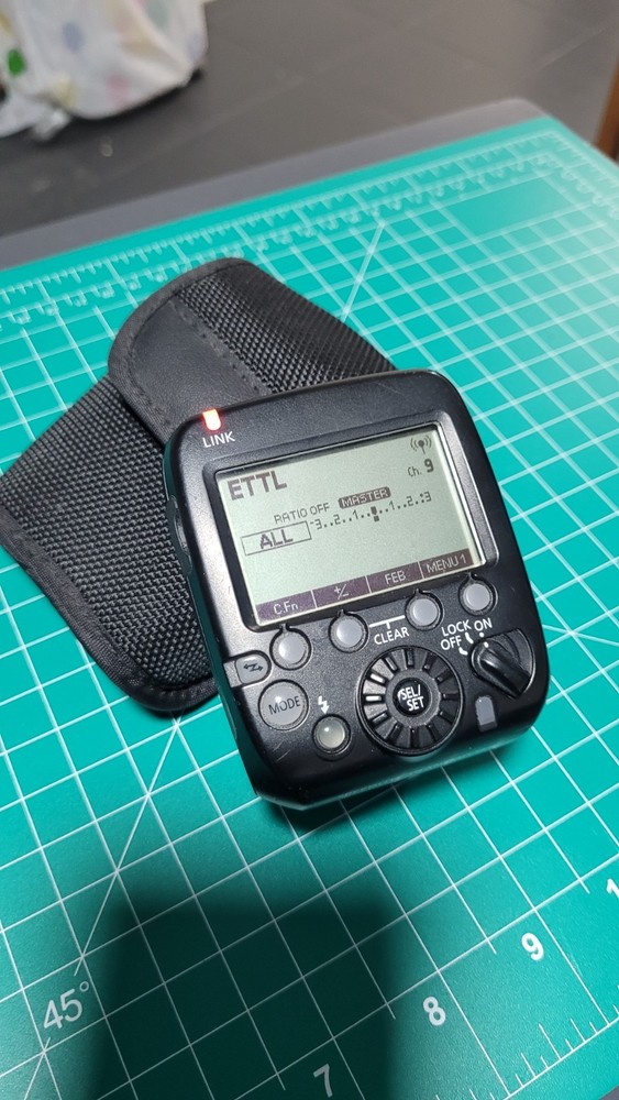 Canon ST-E3-RT Speedlite Transmitter STE3RT