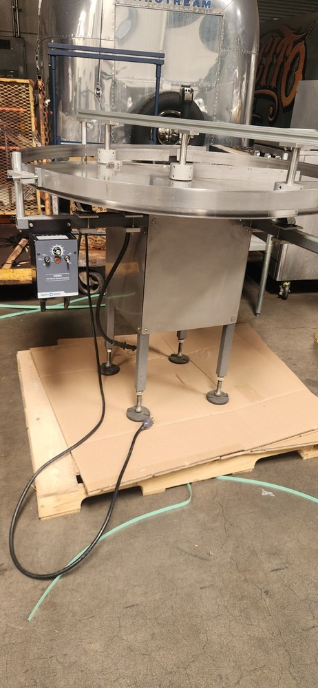 48"dia Feed Round Table