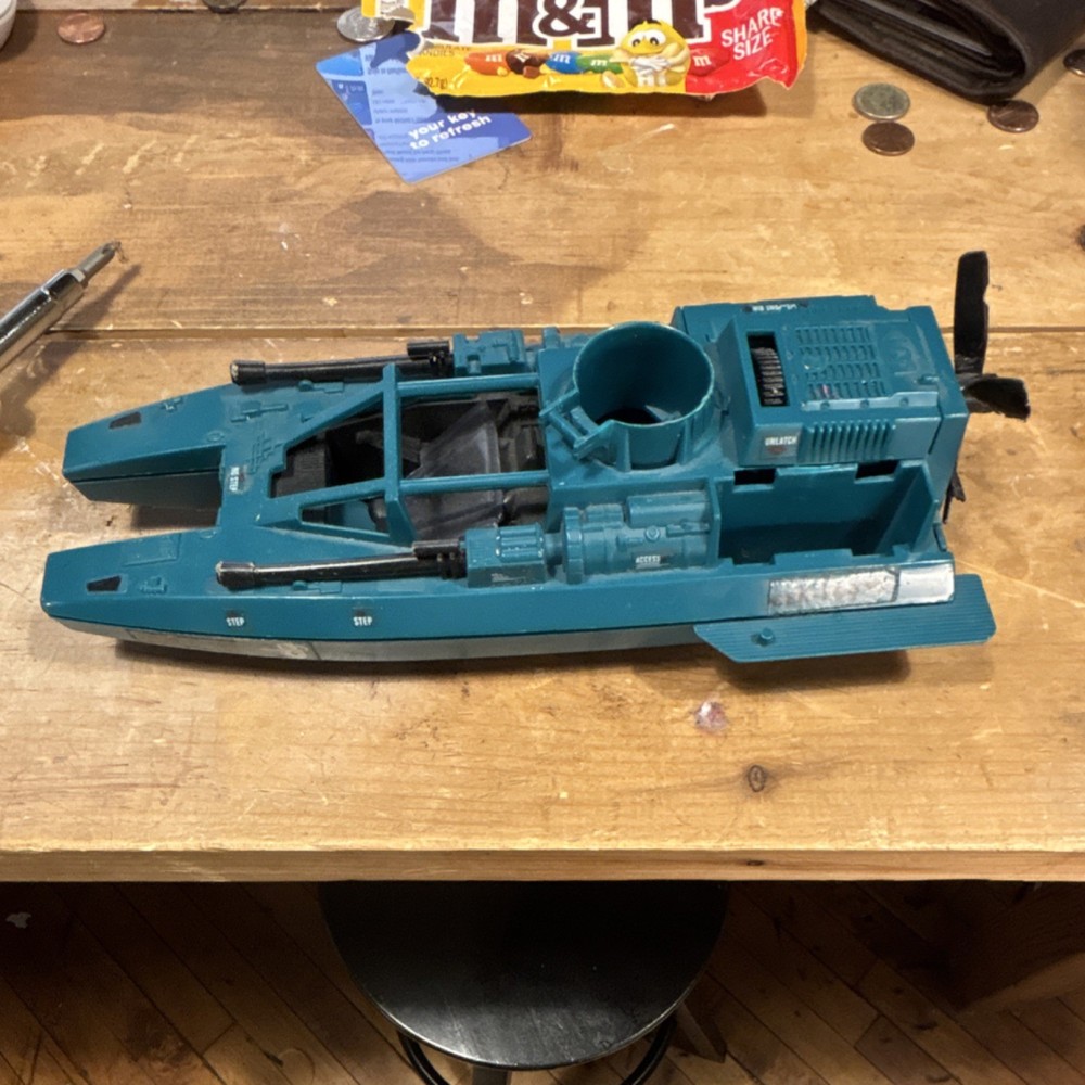 Blue Plastic Hovercraft Model ESR-Y04