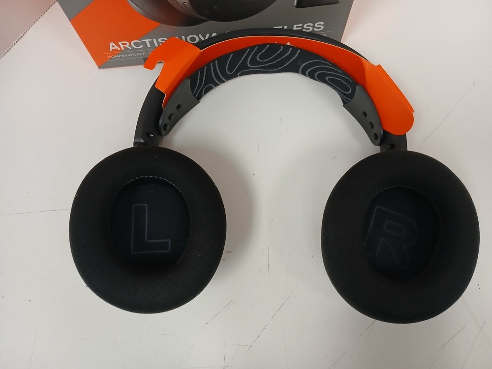 SteelSeries Arctis Nova 5 Wireless Gaming Headset, Black
