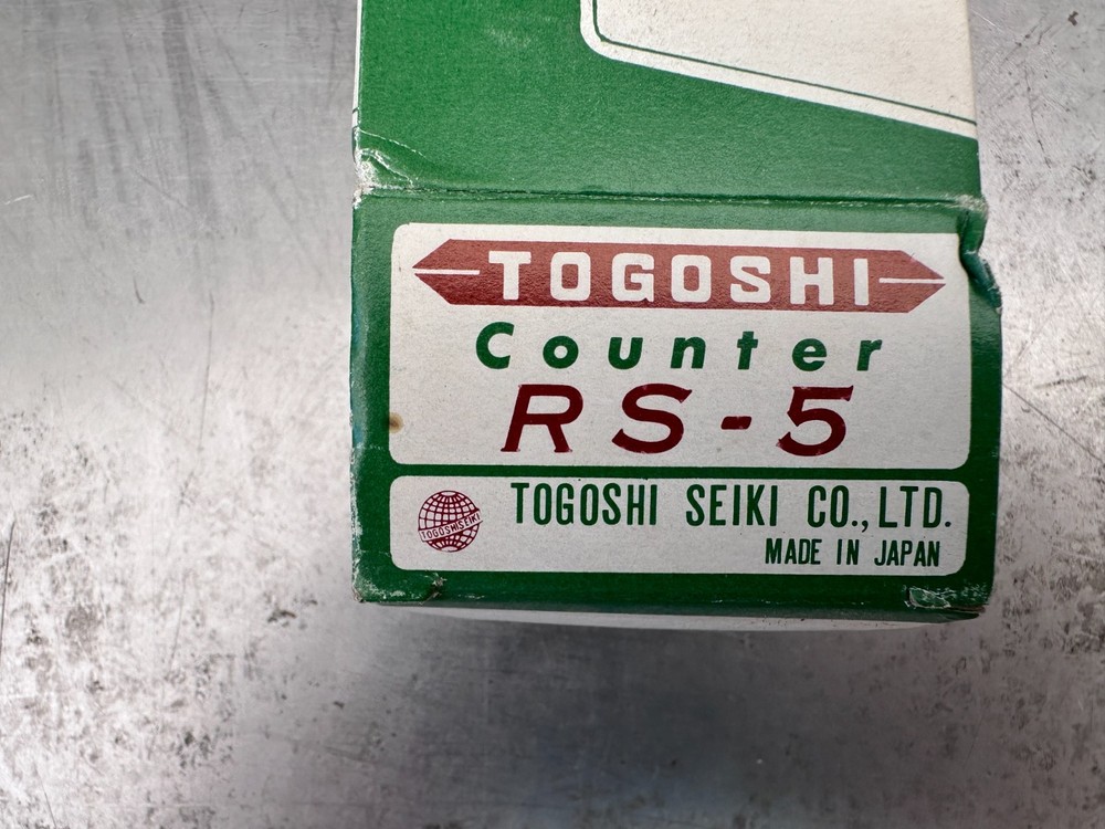 Togoshi RS-5 5 Digit Mechanical Counter