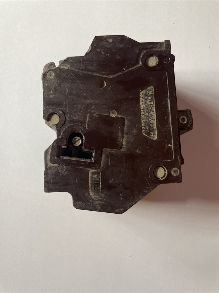 WADSWORTH 100 AMP DOUBLE POLE 2P 240 VOLT CIRCUIT BREAKER (MISSING CAP) TESTED