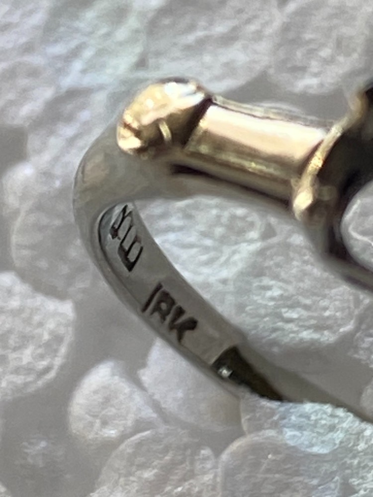 Garnet & Diamond Solid 18k White Gold 2 Stone Ring (MISSING ONE DIAMOND) size 6