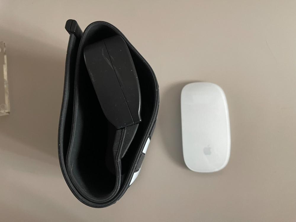 The Sharper Image Roll-Up Digital Electrionic 37 Key-Keyboard New/Open Box