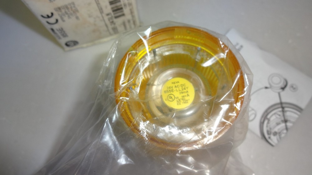 855E-24TL8 Yellow Steady Led Stack Light 24 Vac /Dc 855E-LL24Y