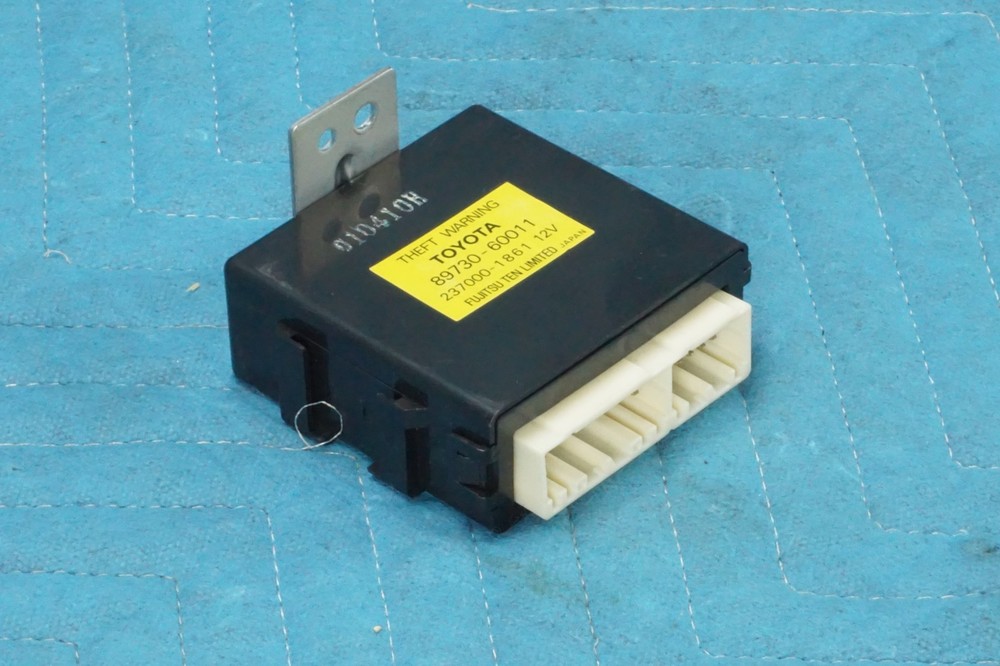 Lexus LX470 Security Warning Computer 89730-60011 1999 2000 2001 2002 OEM