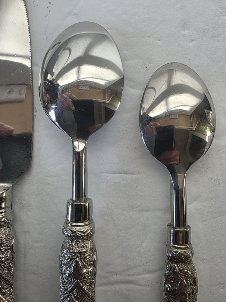INDIA Stainless Flatware 5 Piece Place Setting Ornate "Chunky" Handle Unbranded