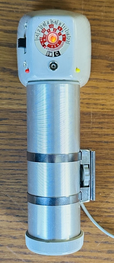 MINICAM TWINKLITE P TRANSISTORIZED ELECTRONIC CAMERA FLASH AS-IS Light Works VTG
