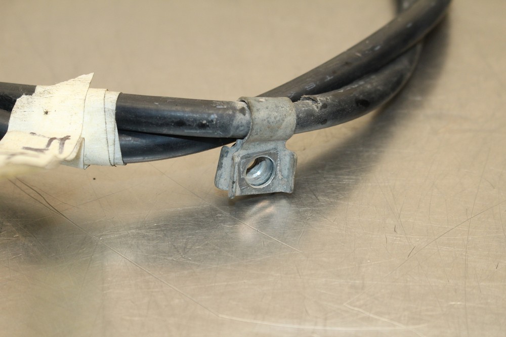 2000 Honda XR100R FRONT BRAKE CABLE LINE B302