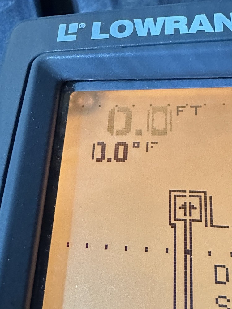 Lowrance X71 Head Unit / Cover - POWERS ON