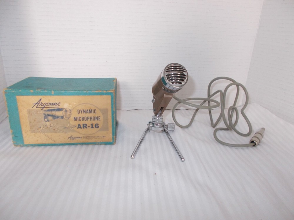 Vintage ARGONNE Dynamic Microphone AR-16 - Nice condition - UNTESTED -