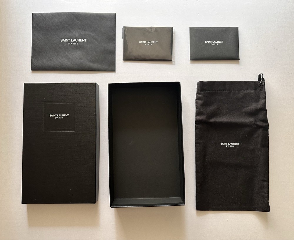 Saint Laurent Dustbag & Box