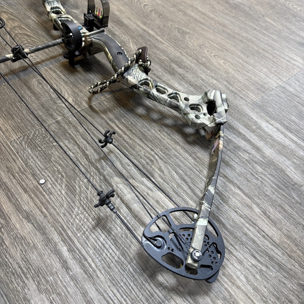 Diamond Archery Razor Edge Compound Bow (CP1020803)