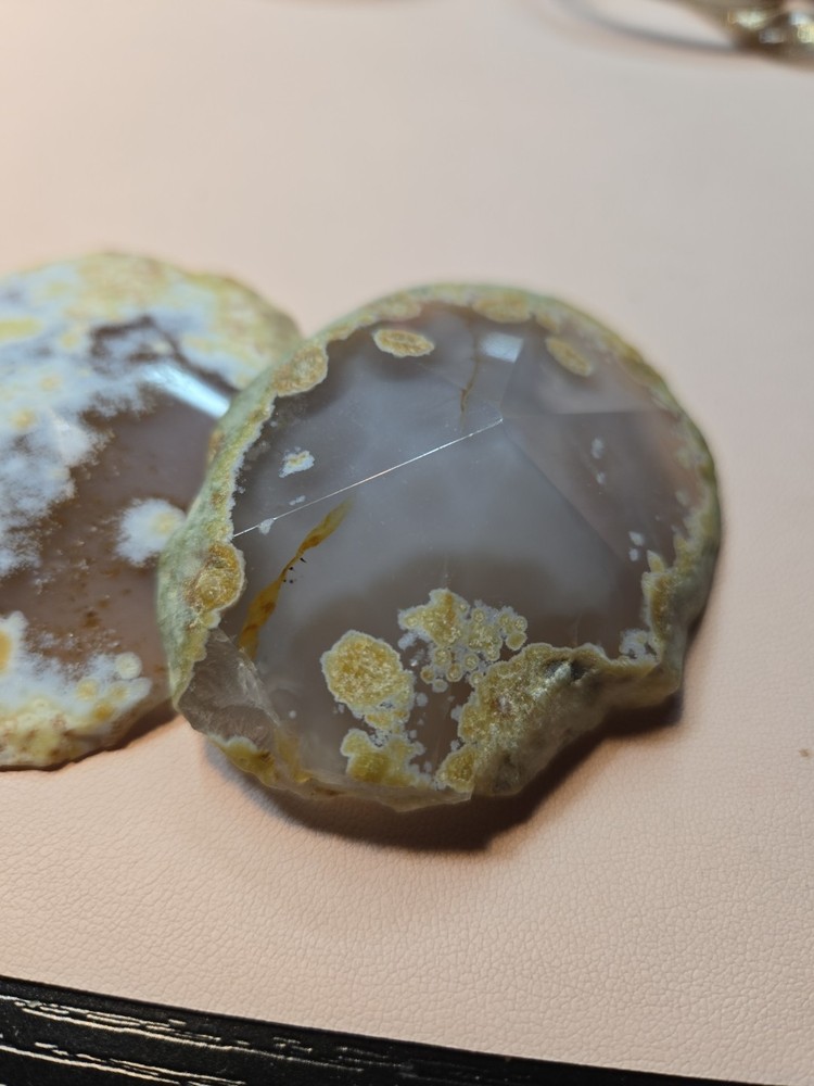 Agate Crystal