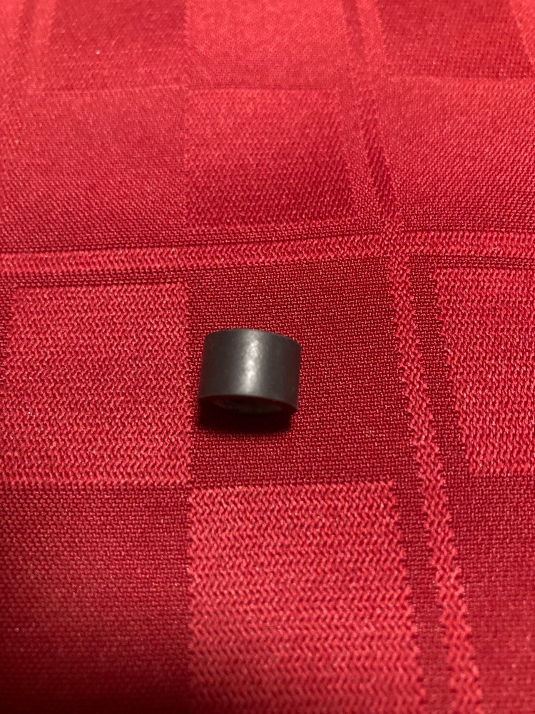 WOLF SHOULDER REST SR55 RUBBER SPACER - 1 PIECE