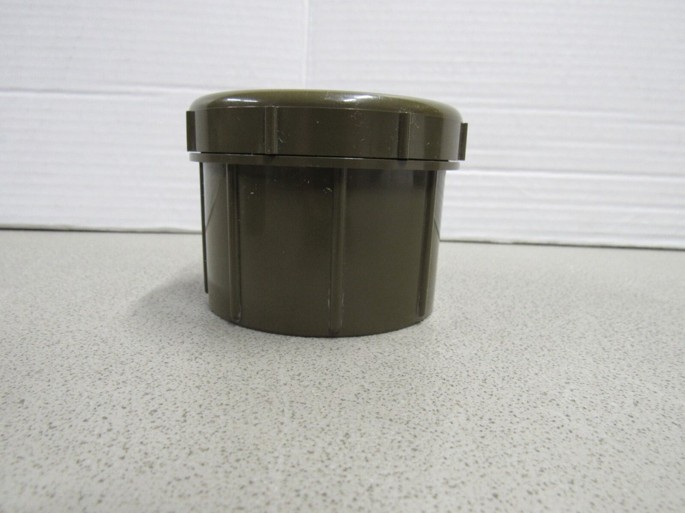 US Military Cold Climate Survival Kit Match Container Case Strike Anywhere NOS