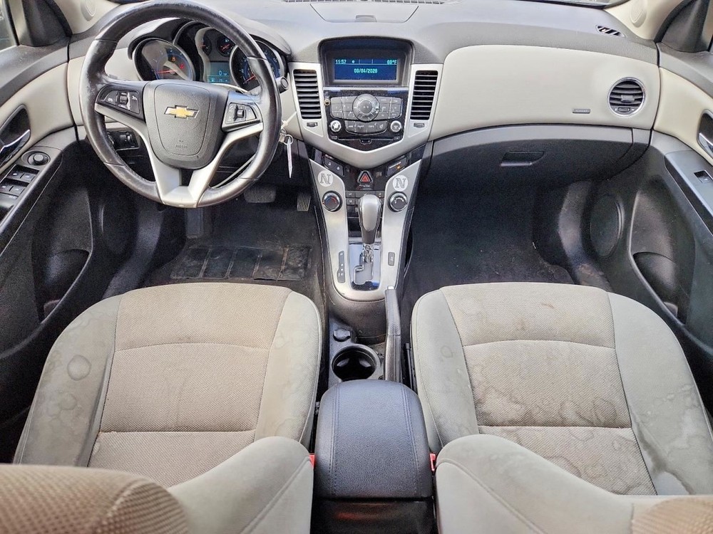 CRUZE 2012 Glove Box 5008631