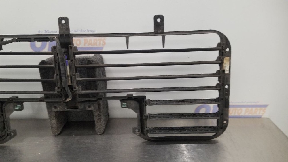 19 GMC SIERRA 1500 CLASSIC STYLE 5.3L AIR SHUTTER ASSEMBLY