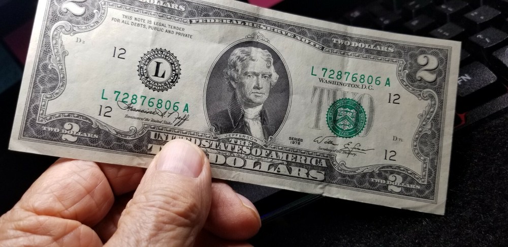 1976 $2 ERROR FRN Note Green Printing major shifting down