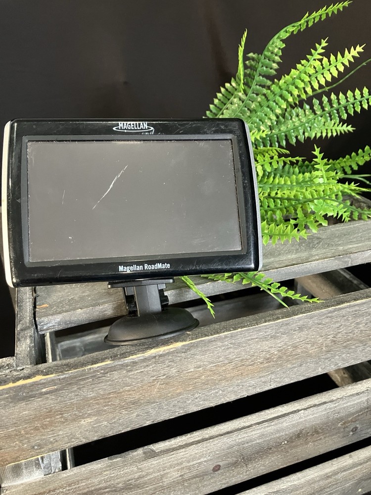 Magellan RoadMate 1470 GPS Navigation AS IS