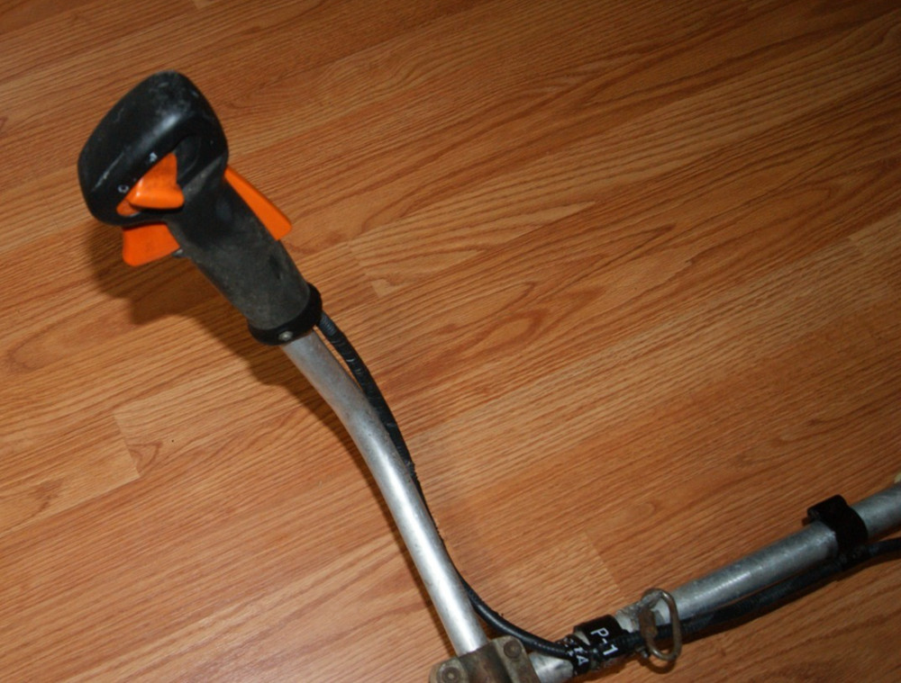 STIHL FS85 PRO STRING TRIMMER WITH BICYCLE HANDLE