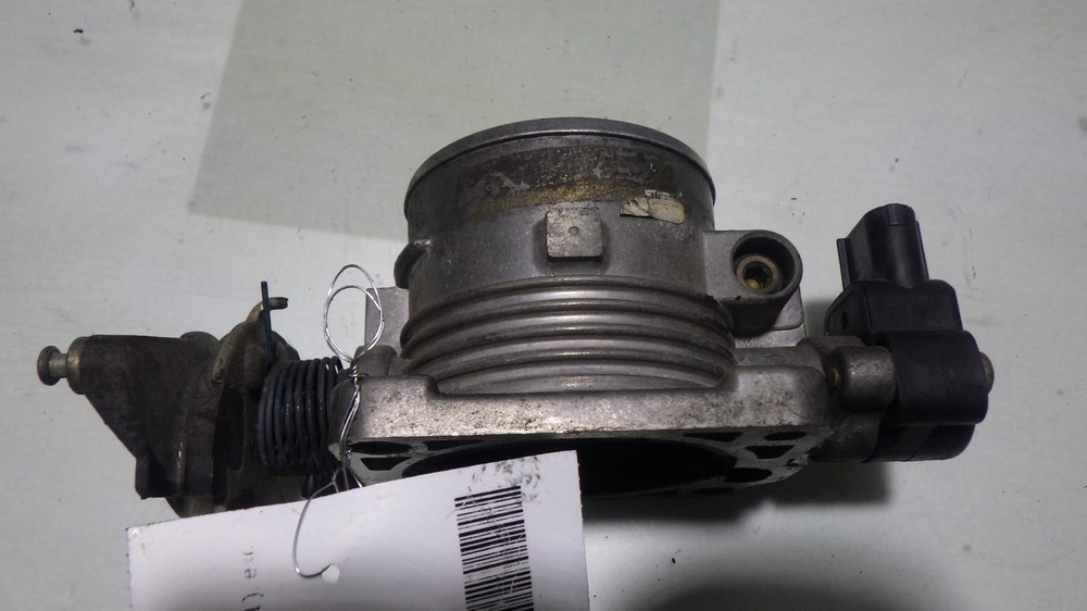 97 FORD MUSTANG Throttle Body