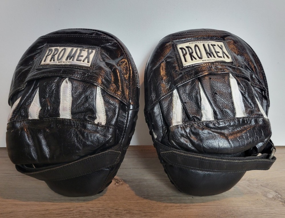 Title Boxing Pro Mex Fight Strike Pads 15oz Training