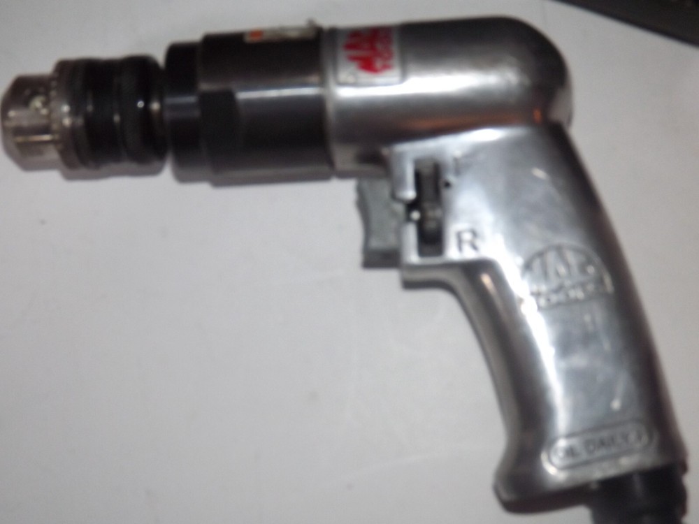 New Mac Tools 3/8" Reversible Drill AD540