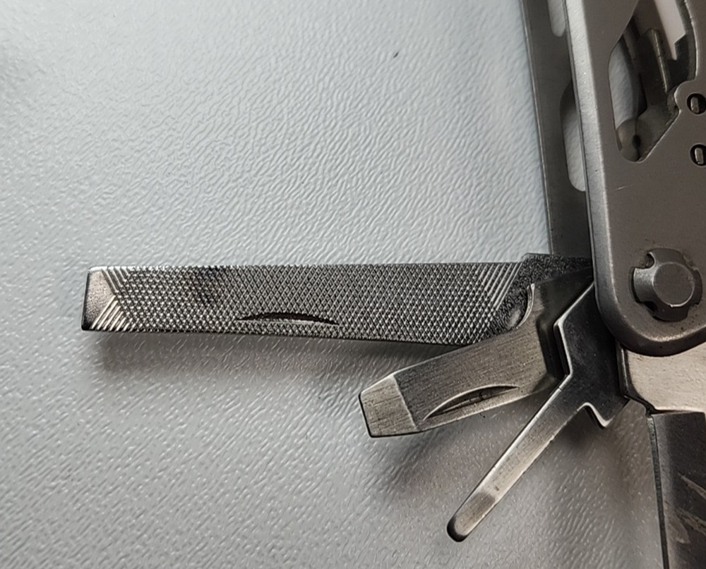 Duluth Trading Co. Multi-Tool Stainless 2CR Used Condition w/Protective Sheath