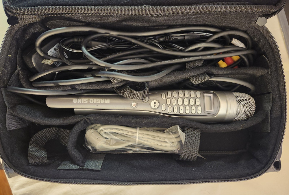 Magic Sing Karaoke Microphone ED8000 with Cartridges