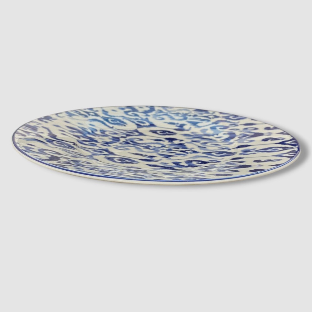 Neiman Marcus 11-Piece Haryana Blue Rim Dinnerware