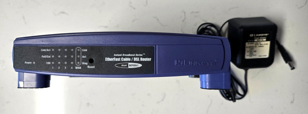 Linksys Etherfast Cable/DSL Router (BEFSR41 V.2) w/ AC Adapter