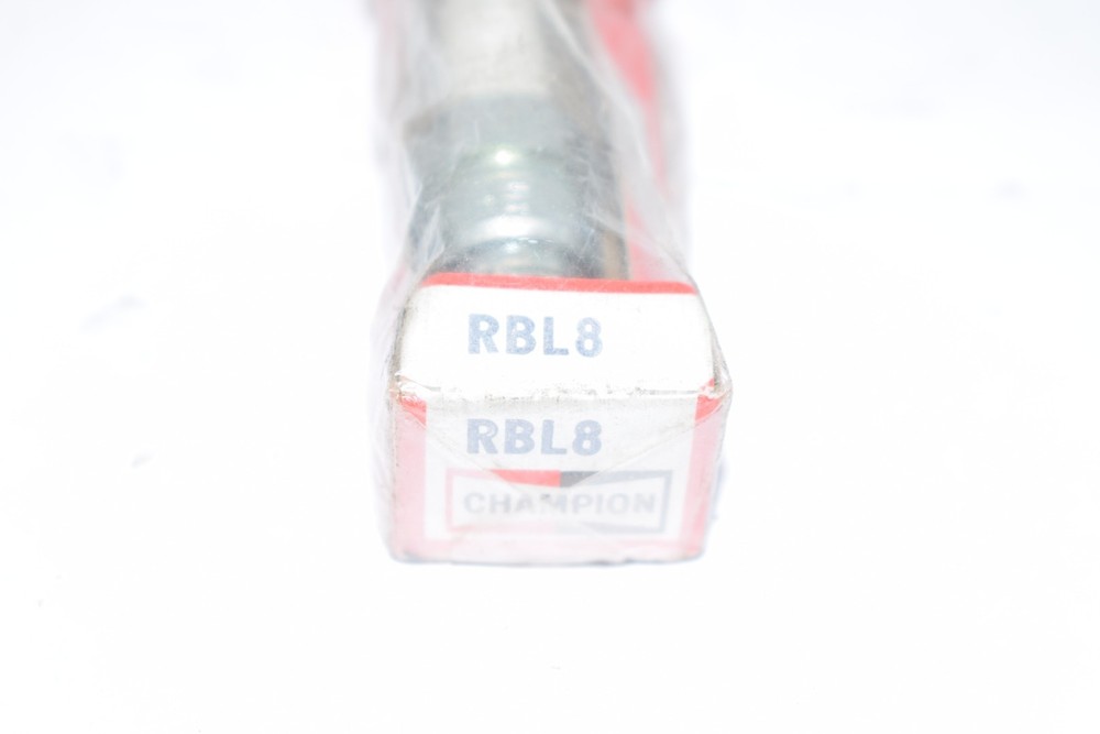 NEW Champion RBL8 Spark Plug