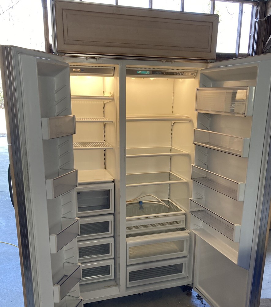Sub-Zero 642/O 42" Paneled Side by Side Refrigerator/Freezer