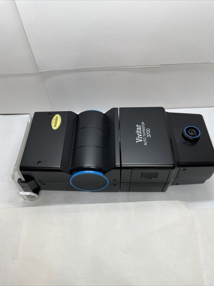 VIVITAR AUTO THYRISTOR 3700 FLASH Tested Excellent Condition