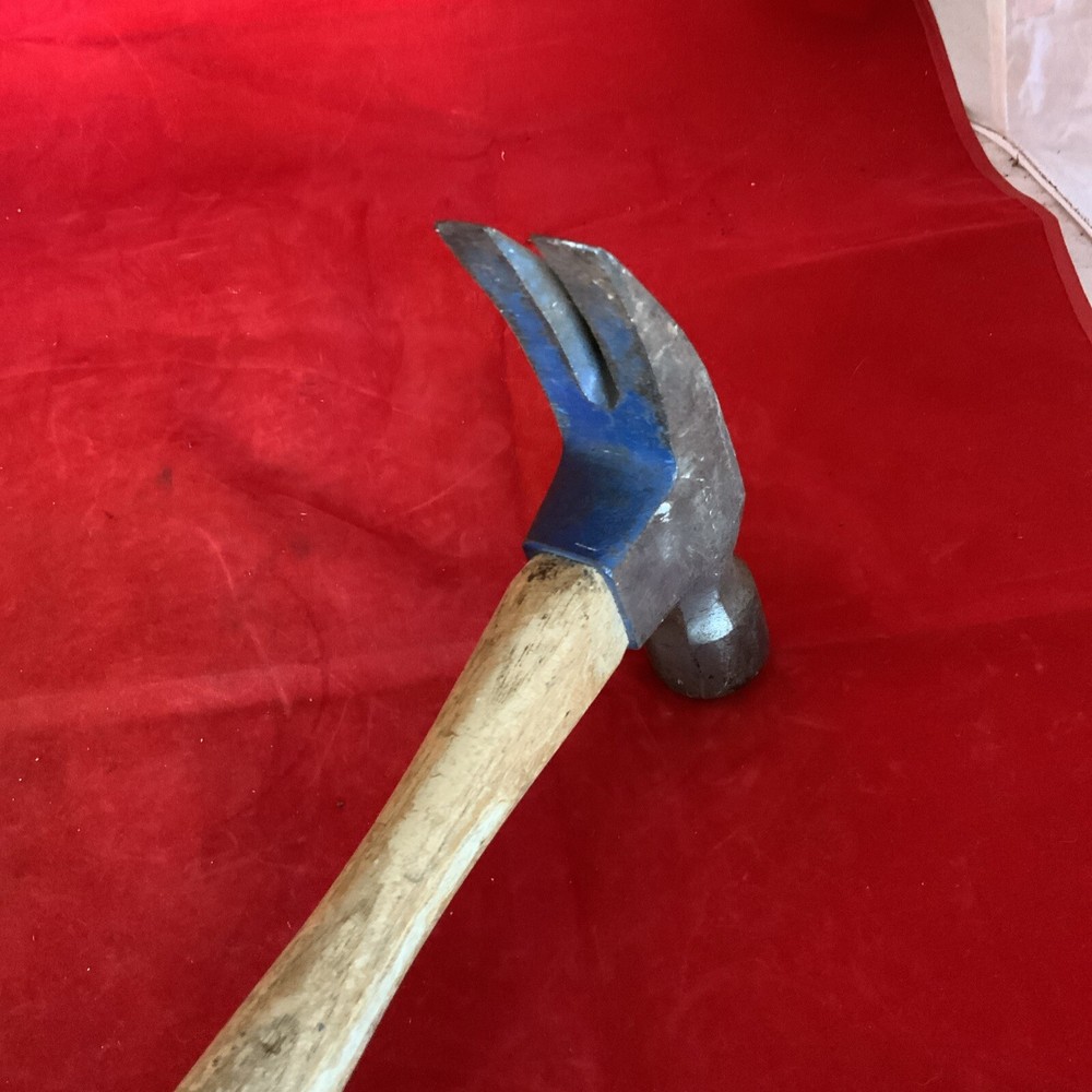 Vaughan Framing Hammer 28oz Hickory Handle Straight Claw Excellent